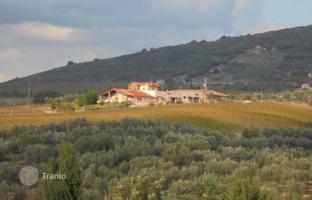 Land plot 350 m² in Terni for 1,200,000 €
