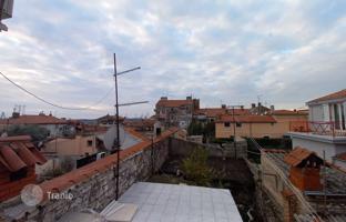 3-bedroom apartment 107 m² in Pula for 180,000 €