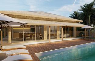 3-bedroom villa 242 m² in Lombok for $299,000