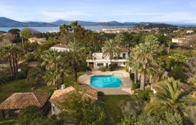 6-bedroom villa in Saint-Tropez for 30,000 € per week