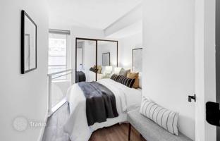 2-bedroom apartment in Merton Street for C$1,238,000