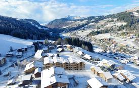 Ski in and out off plan 6 bedroom duplex Penthouse South facing apartment for sale in Les Gets for 2,060,000 €