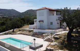 3-bedroom villa in Chania for 455,000 €