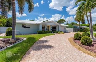 2-bedroom house 124 m² in Deerfield Beach for $817,000
