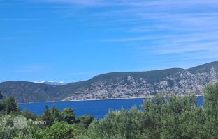 Land plot 664 m² in Korcula for 110,000 €