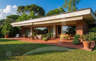 6-bedroom villa 940 m² in Lucca for 1,650,000 €