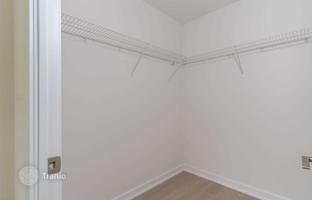 6-bedroom apartment in York for C$1,260,000