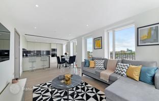 Three-bedroom apartment in a residence with an exclusive club, Wapping, London, UK for £1,845,000