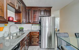 6-bedroom apartment in Scarborough for C$766,000