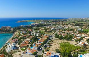 8-bedroom villa in Coral Bay for 1,872,000 €