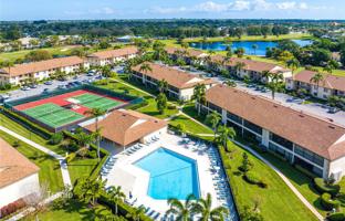 2-bedroom house 182 m² in Jupiter for $590,000