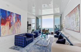 Comfortable apartment with ocean views in a residence on the first line of the beach, Sunny Isles Beach, Florida, USA for $2,350,000