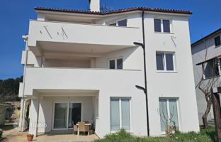 House 400 m² in Banjole (Croatia) for 1,100,000 €