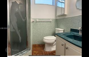 2-bedroom apartments in condo 95 m² in Aventura for $285,000