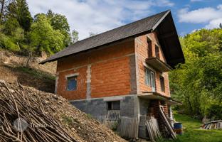 Detached house 132 m² in Idrija for 79,000 €