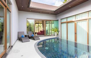 2-bedroom villa 327 m² in Mueang Phuket for $535,000