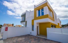 Luxury villa with swimming pool for 431,000 €