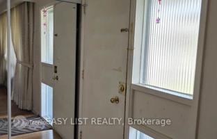 13-bedroom townhouse in North York for C$1,700,000