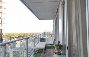 5-bedroom apartment in Redpath Avenue for C$1,062,000