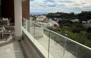 Fantastic apartment with sea views in Benahavis, Malaga, Spain for 489,000 €