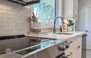 9-bedroom house in Scarborough for C$1,859,000