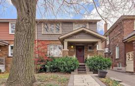Terraced house – Old Toronto, Toronto, Ontario,  Canada for C$1,773,000