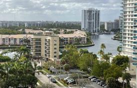 Condo – South Ocean Drive, Hollywood, Florida,  USA for $632,000