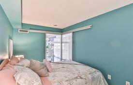 Apartment – Capreol Court, Old Toronto, Toronto,  Ontario,   Canada for C$634,000