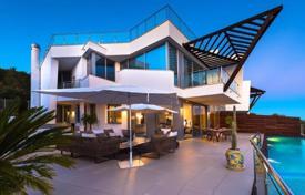 Property for sale in Marbella. Respectable apartments and comfortable villas with modern design in a new residence in Sierra Blanca, Marbella. Price reduced! Property for sale in Marbella. Respectable apartments and comfortable villas with modern design in a new residence in Sierra Blanca, Marbella. Price reduced!