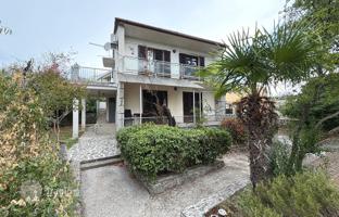 4-bedroom house 145 m² in Malinska for 550,000 €
