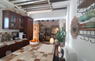2-bedroom house 151 m² in Sibenik for 450,000 €