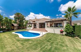 Villa next to the golf course, in a prestigious area, Marbella for 3,750,000 €