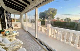 3-bedroom villa 120 m² in Benidorm for 445,000 €