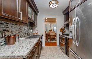 10-bedroom townhouse in Scarborough for C$1,211,000