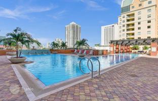 2-bedroom apartments in condo 116 m² in Fort Lauderdale for $570,000