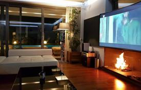 Luxurious maisonette with a private garden, a swimming pool and a sea view in a modern apartment building, Athens, Greece for 1,700,000 €