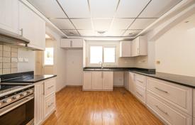 Vacant | Lake View | Single Row | Type 13 for $2,859,000