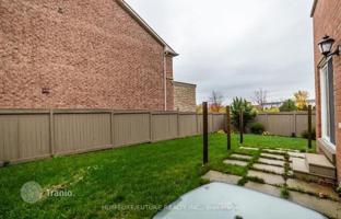 14-bedroom house in Scarborough for C$1,611,000