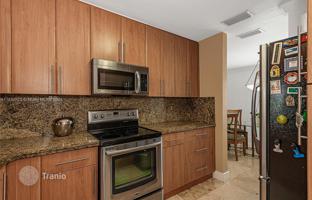3-bedroom house 151 m² in Pembroke Pines for $598,000
