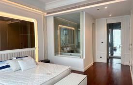 2-bedroom apartments in condo in Khlong Toei for $5,200 per week
