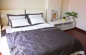 2 bed Condo in D 65 Phrakhanongnuea Sub District for $190,000