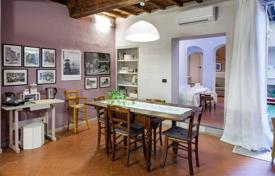 Florence (Florence) — Tuscany — Apartment for sale for 410,000 €