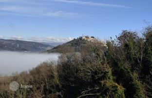 3-bedroom house 145 m² in Motovun for 208,000 €