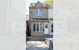 Terraced house – East York, Toronto, Ontario,  Canada for C$1,009,000