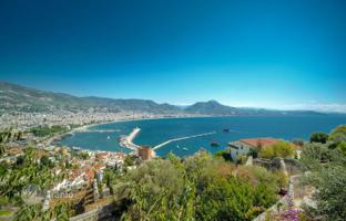 2-bedroom villa 350 m² in Alanya. Price on request