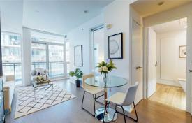 Apartment – Charles Street East, Old Toronto, Toronto,  Ontario,   Canada for C$788,000