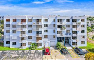 2-bedroom apartments in condo 94 m² in Miami for $340,000