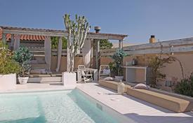 Terraced house – Barcelona, Catalonia, Spain for 3,000 € per week