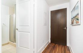 Apartment – Front Street West, Old Toronto, Toronto,  Ontario,   Canada for C$812,000