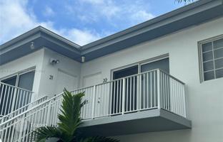 2-bedroom apartments in condo 101 m² in Bay Harbor Islands for $475,000